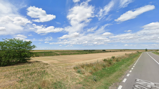 Cota de 1/2 din teren agricol extravilan com. Tulucesti, jud. Galati