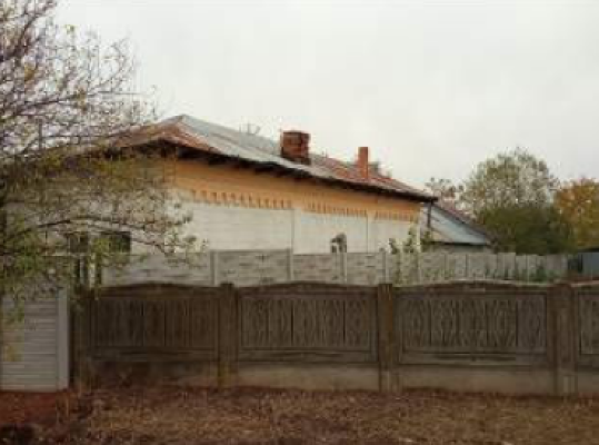 Casa tip parter si teren, Str. str Principala,Com. Milcov, Sat Milcovu din Deal, jud. Olt