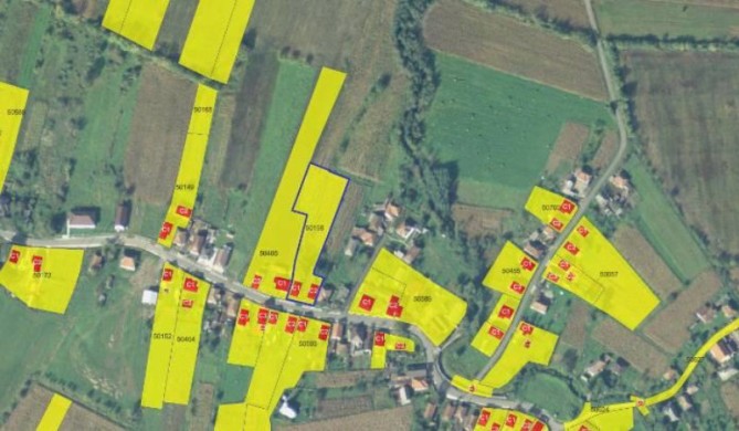 Cota de 1/3 din teren si Casa P+ anexa in Preluci, jud SJ