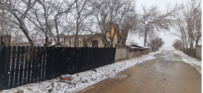 Casa si teren com. Morteni, jud. Dambovita 5772853