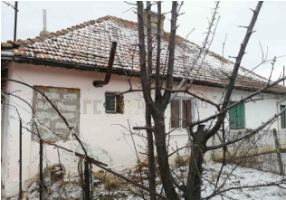 Casa cu teren zona IAS sat Traian, com. Cerna, jud. Tulcea