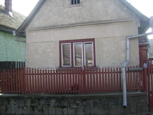 Casa P+M si teren in Sovata, str. N.Balcescu, judet Mures