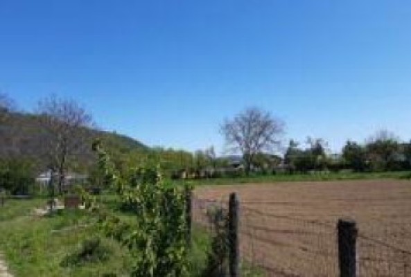 Teren intravilan , Loc.Targu Neamt, Jud.Neamt