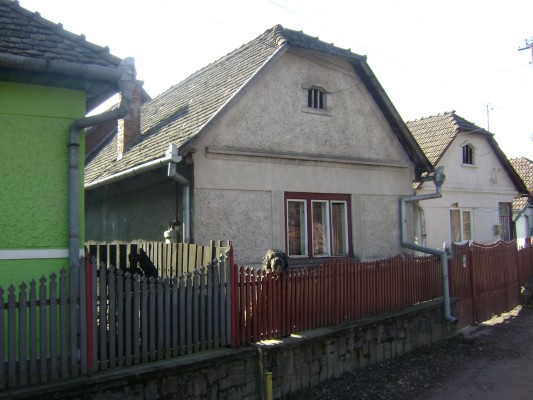 Casa P+M si teren in Sovata, str. N.Balcescu, judet Mures