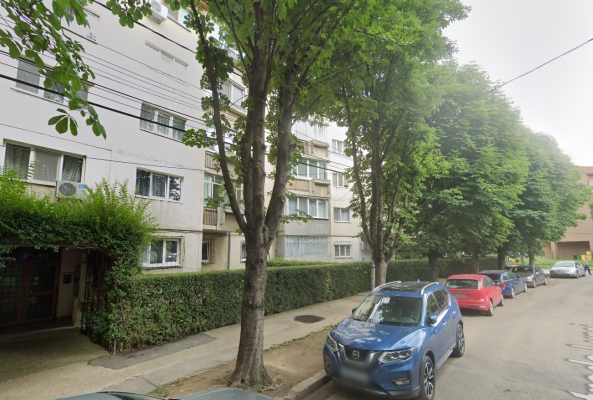 Cota de 1/2 din Apartament cu 2 camere și dependințe situat în Mun. Timișoara, Zona Lunei, jud. Timiș