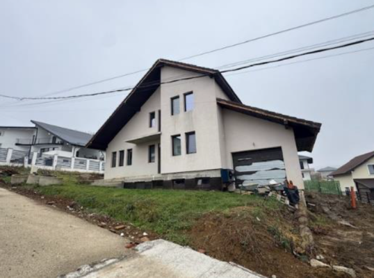 Cota de 1/2 din Casă de locuit + teren, Sâncraiu de Mureș, str. Lămâiței, județul Mureș
