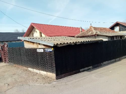 Cota de 1/8 din casă si teren 340 mp – Urziceni, jud. Ialomița