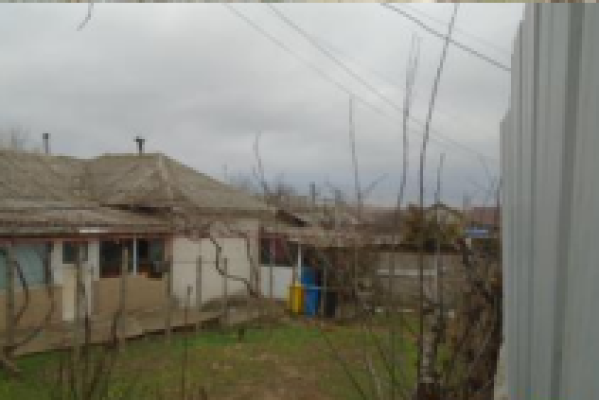 Cota 1/2 din casa cu teren Valu lui Traian, jud. Constanta