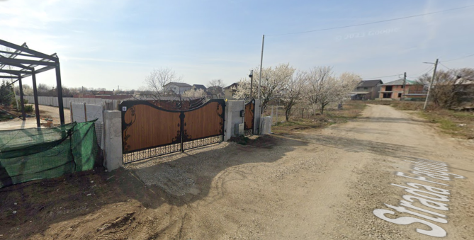 Teren intravilan si casa, Loc. Cornetu, Jud. Ilfov