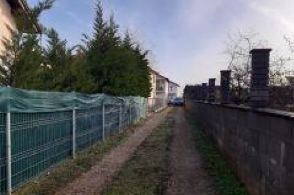 Cotă 1/2 teren intravilan cu destinație drum de acces, Sebeș, str. Ciban, județul Alba