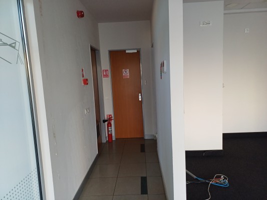 Spatiu comercial zona benzinaria MOL str. 9 Mai, Bacau, jud. Bacau