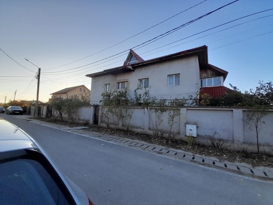 Vila P+1+M si teren, loc. Buda, Cornetu