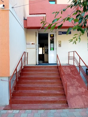 Apartament 4 camere semidecomandate, Loc.Piatra Neamt, Jud.Neamt