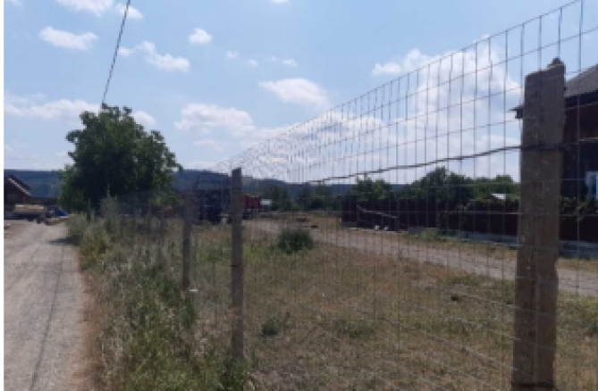 Teren agricol intravilan si extravilan com. Tulnici 2.458 mp.