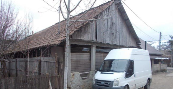 Atelier cu teren intravilan situat in com. Parscov, sat Lunca Frumoasa