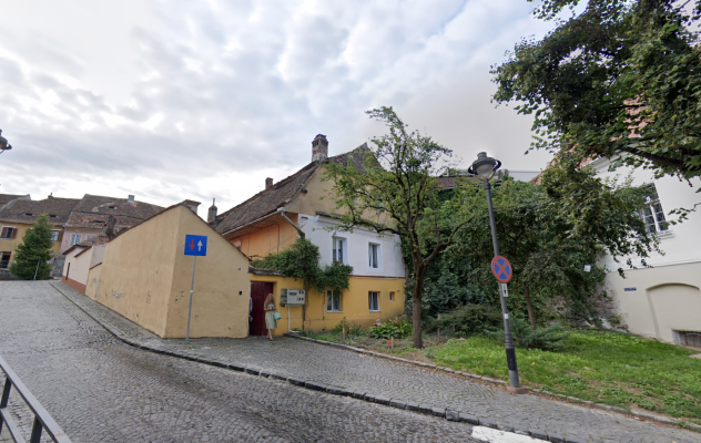 Cota 1/2 apartament la casă – Sibiu, jud. Sibiu