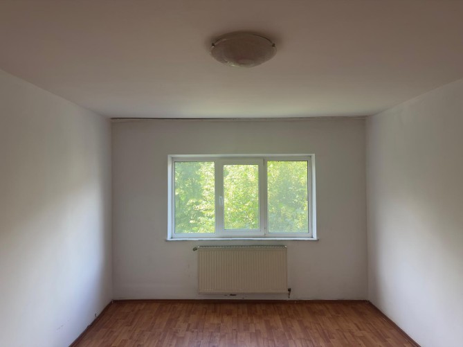Apartament 2 camere si dependinte, blv. Constantin Brancusi, nr.11, etaj 2, Targu-Jiu, judetul Gorj