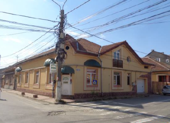 Casa si teren situata in loc Lugoj