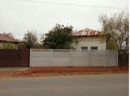 Casa tip parter si teren, Str. str Principala,Com. Milcov, Sat Milcovu din Deal, jud. Olt
