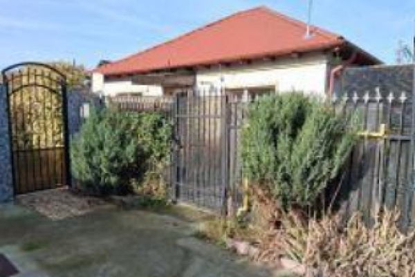 Cota 1/4 – Teren intravilan + locuință parter – Comuna Cumpăna, Județul Constanța