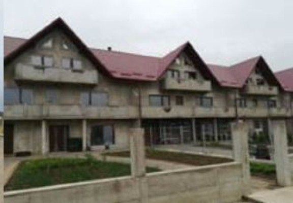 Vila cu teren, Corocaiesti, com.Veresti, jud. Suceava