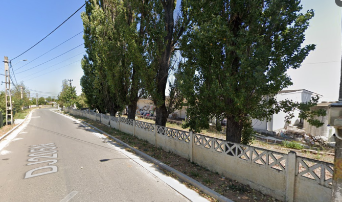 Complex de construcții industriale + teren intravilan - Comuna Jaristea, Jud. Vrancea