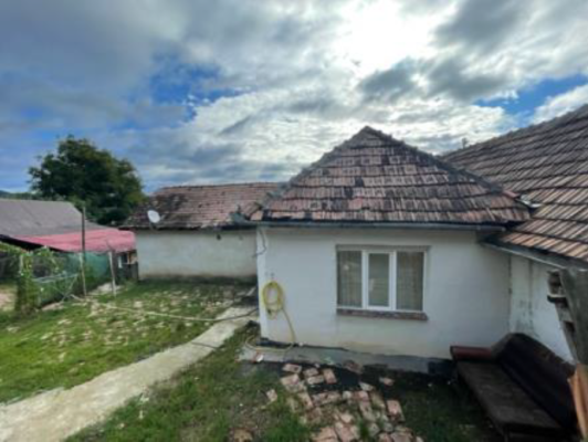 Cota de 1/2 din Casa P + teren in Sighisoara, Str Dealul Garii