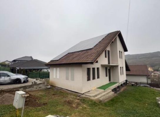 Cota de 1/2 din Casă de locuit + teren, Sâncraiu de Mureș, str. Lămâiței, județul Mureș