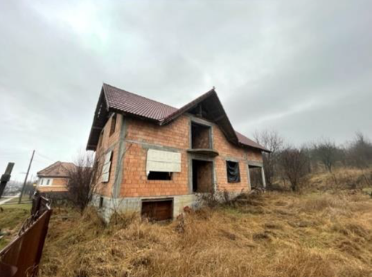 Casă și teren în Valea Lungă, Sat Lunca, jud. Alba