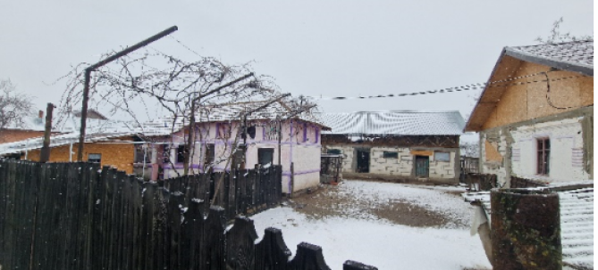 Casa si teren com. Morteni, jud. Dambovita 5772853