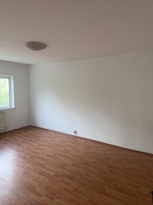 Apartament 2 camere si dependinte, blv. Constantin Brancusi, nr.11, etaj 2, Targu-Jiu, judetul Gorj