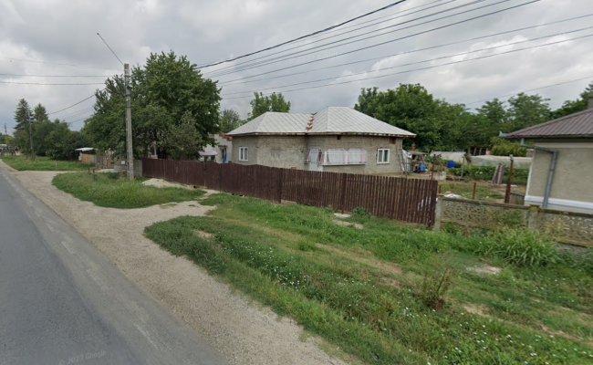 Teren cu constructie sat Salcuta, loc. Titu, jud. Dambovita 6241441