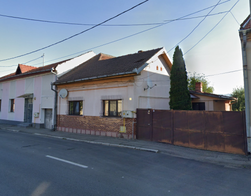 Cota de 3/16 din casă unifamilială cu teren intravilan și anexe in Deva, str. Horea, jud. Hunedoara