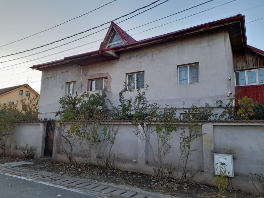 Vila P+1+M si teren, loc. Buda, Cornetu