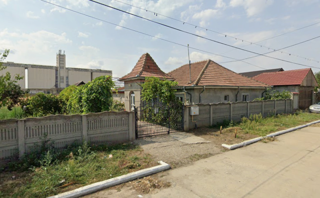 Casa cu teren 2.200 mp situat in Corabia, judetul Olt-6075451