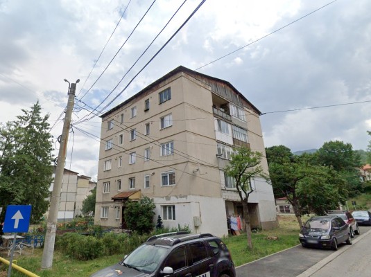 Apartament 1 camera in Urcicani, aleea Brazilor, Bl D2, sc. 2 et 1, jud. Hunedoara
