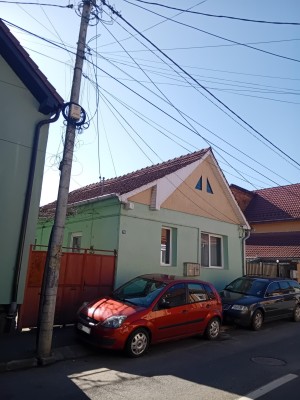 Teren si casa in Sibiu, str. Varga Ecaterina, jud. Sibiu