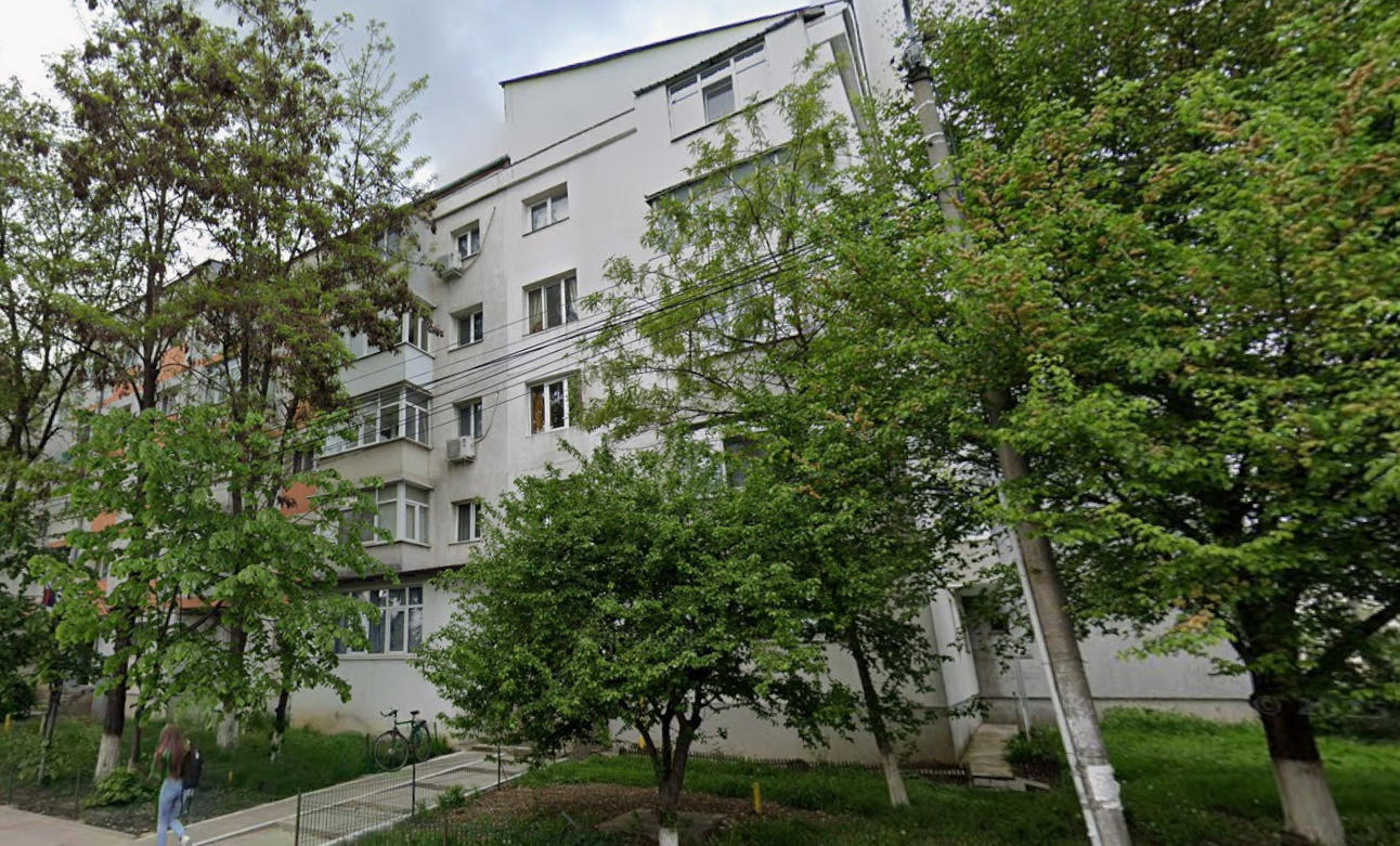 Apartament 3 camere, decomandat, Mun. Botoșani, jud. Botoșani