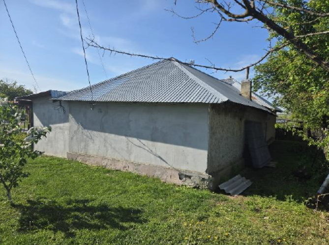 Cotă indiviză 1/20 din casă și teren 1.788 mp – Săndulița, comuna Sărulești, județul Călărași
