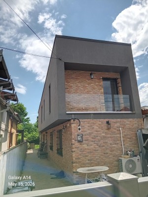 Casa P+E cu teren si garaj in Cluj Napoca, str.Iugoslaviei, jud. Cluj