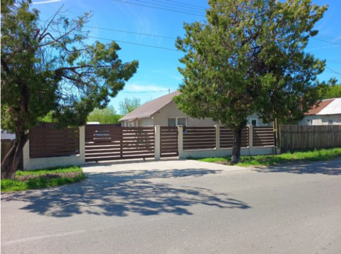 Cota de 1/2 din casă cu teren Drăgănești, Prahova – 972 mp