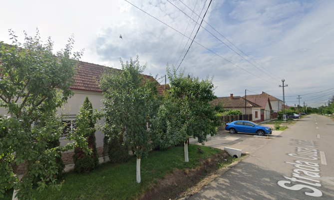 Apartament la casă, 2 camere, Chișineu-Criș, județul Arad