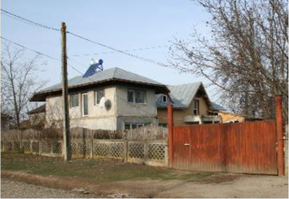 Casa si teren, Curcani