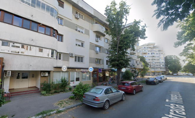 Cotă 1/9 din apartament 2 camere decomandat cu boxă, Municipiul Brăila, județul Brăila