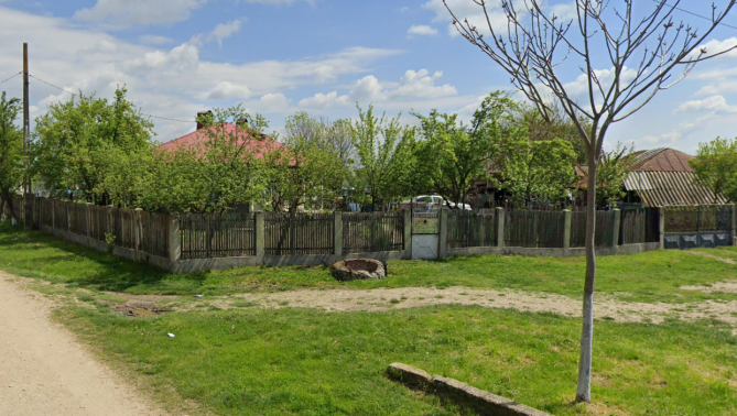 Teren si construcție Comuna Olteni, Sat Perii Broșteni, Județul Teleorman - 5598815
