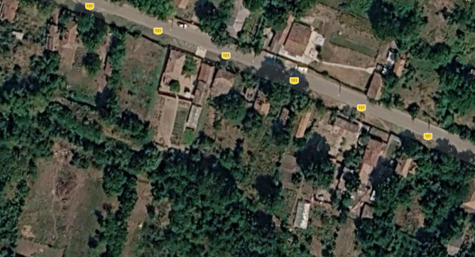 Teren intravilan cu construcție demolabilă, Sat Tencănău, Comuna Sălcuța, Județul Dolj