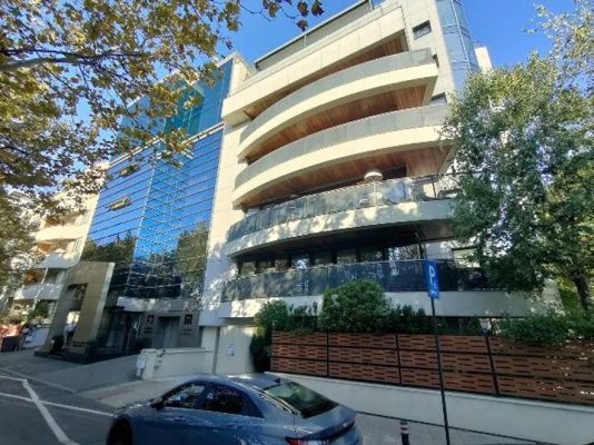 Apartament 5 camere si dependinte plus loc parcare subteran, Bulevardul Primaverii, Sector 1, Bucuresti-7243573