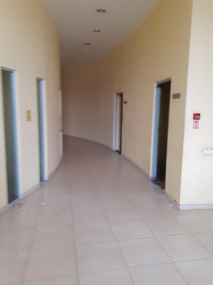 Spatiu comercial situat in loc Arad str. Unirii