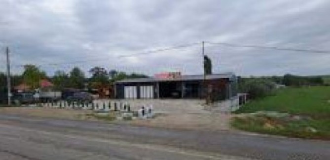 Teren intravilan si constructii comerciale Sat Floreni, Com.Murgeni, Jud.Vaslui