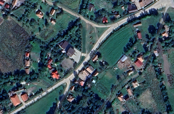 Casă și teren de vânzare în Aruncuta, județul Cluj